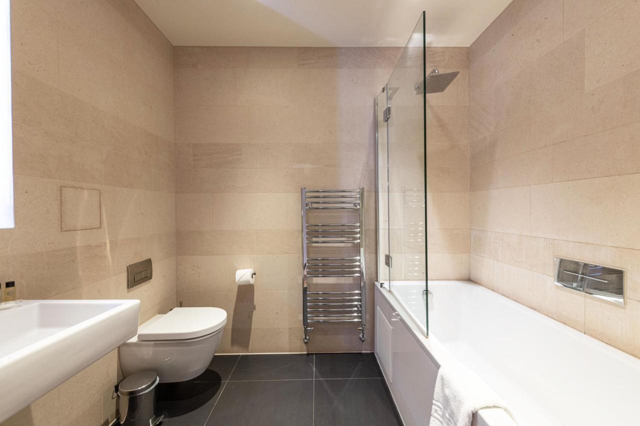 Staylux Waterloo London Exteriör bild